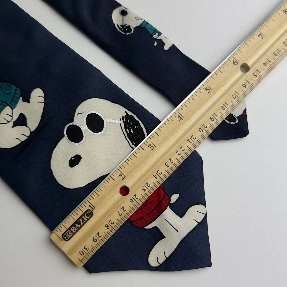 Peanuts Joe Cool Snoopy Navy Blue 100% Silk Necktie Made in USA Vintage Classic